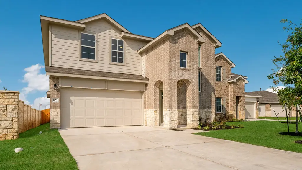 276 Mustang Lake Circle, Buda