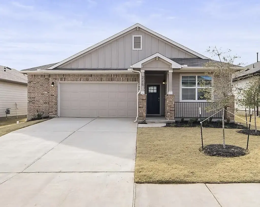 225 Caddo Bend Drive, Kyle