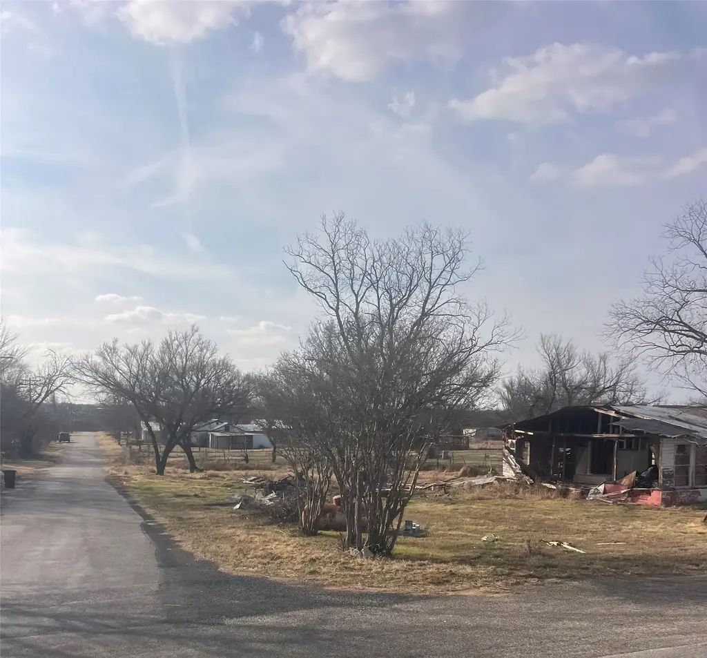 1110 Bluebonnet Road, Mason