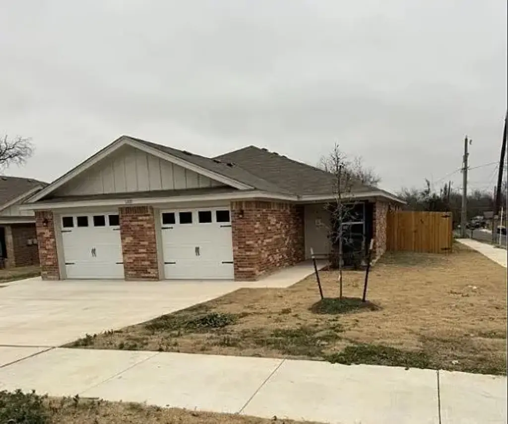1200 N 8th Street A, B, Killeen