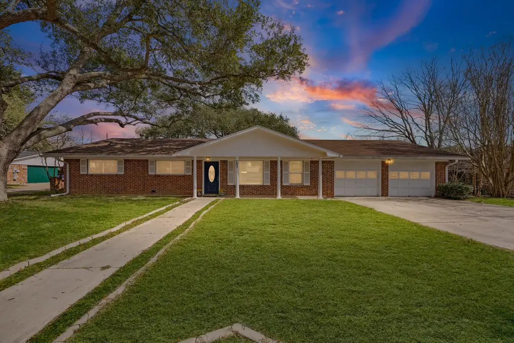 795 Vogel Drive, Lockhart
