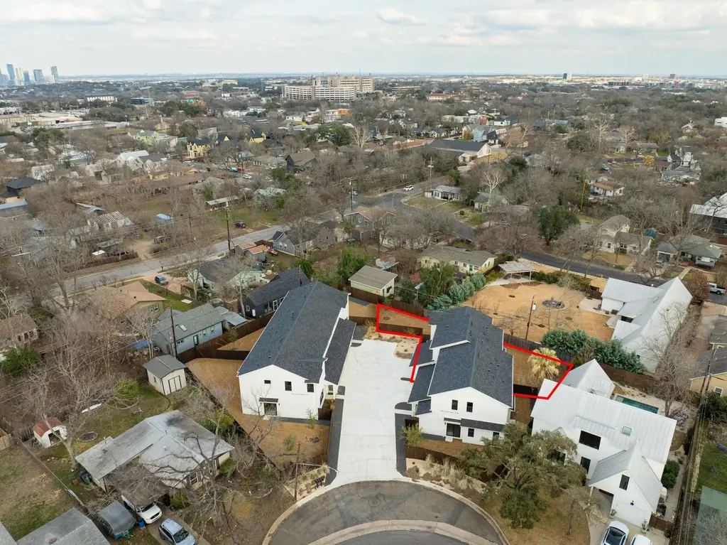 1500 Sylvan Glade 2b, Austin
