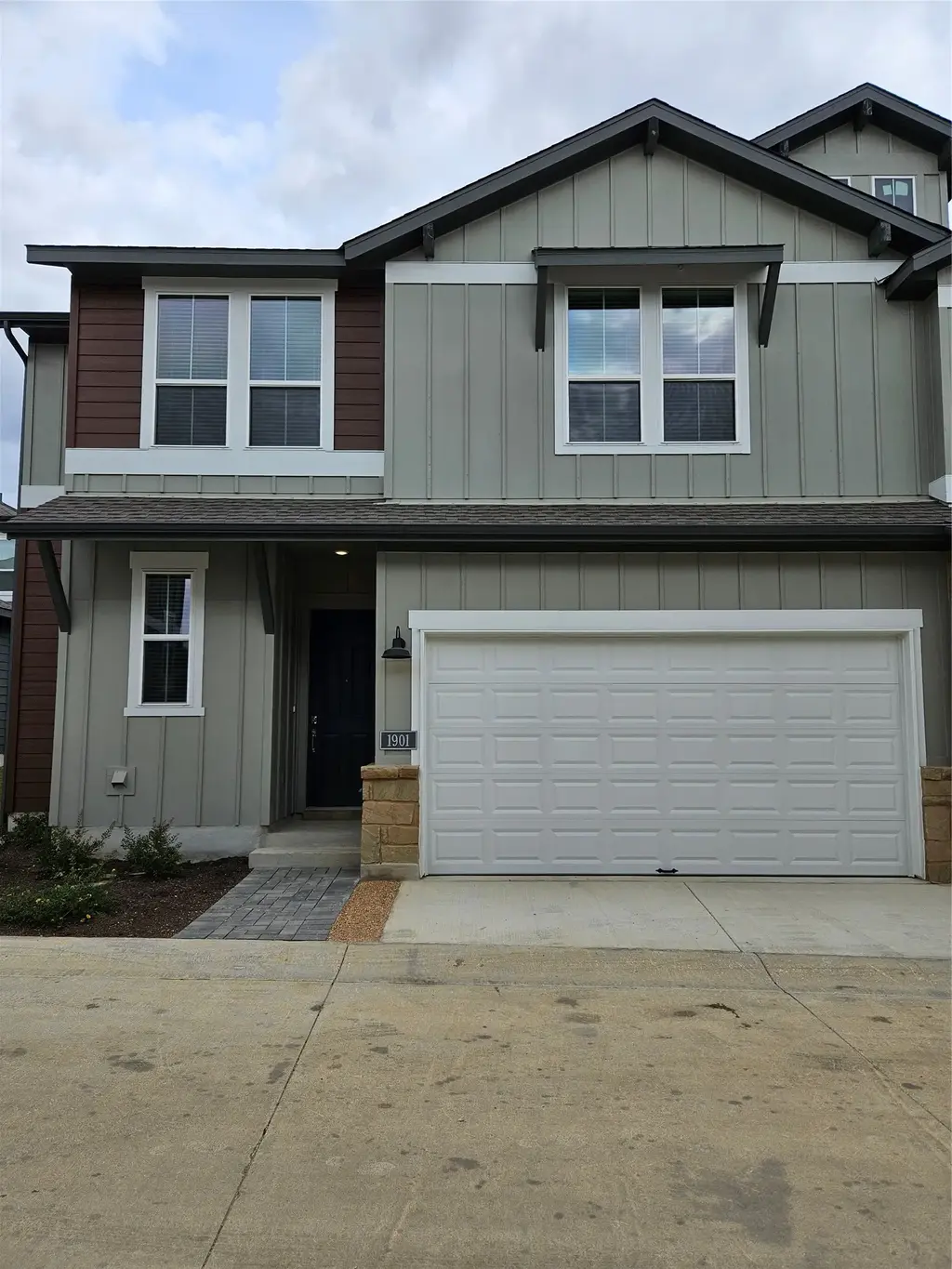 1020 Vista View Drive 1901, Georgetown