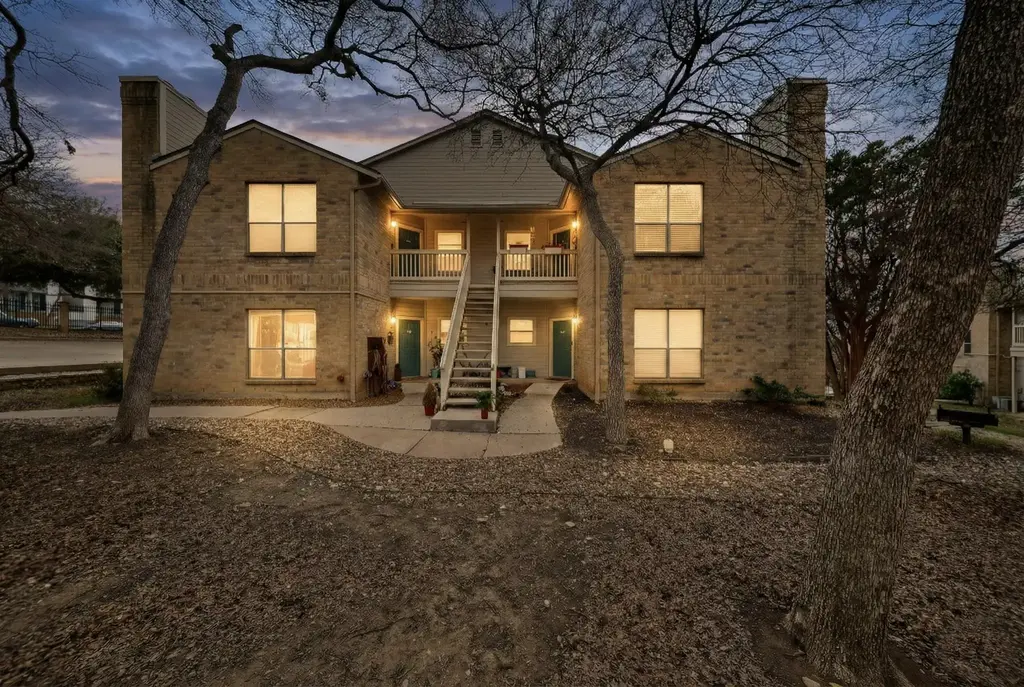 2450 Wickersham Lane 904, Austin