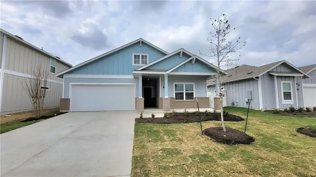 2741 Winding Creek Road, Kyle