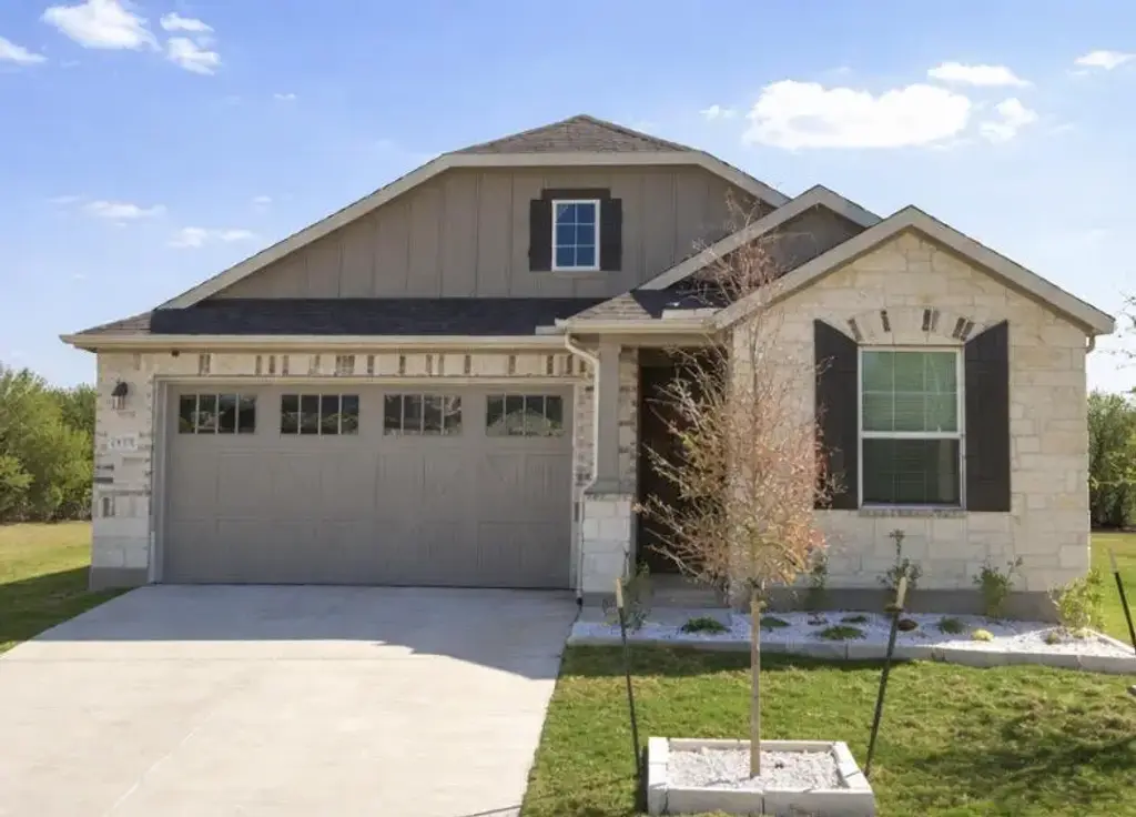 20707 John Gill Drive, Manor