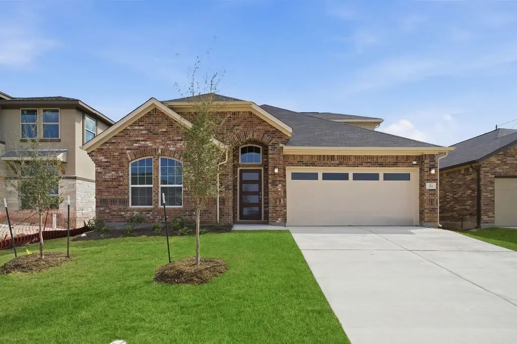 359 Grey Leaf Road, Buda