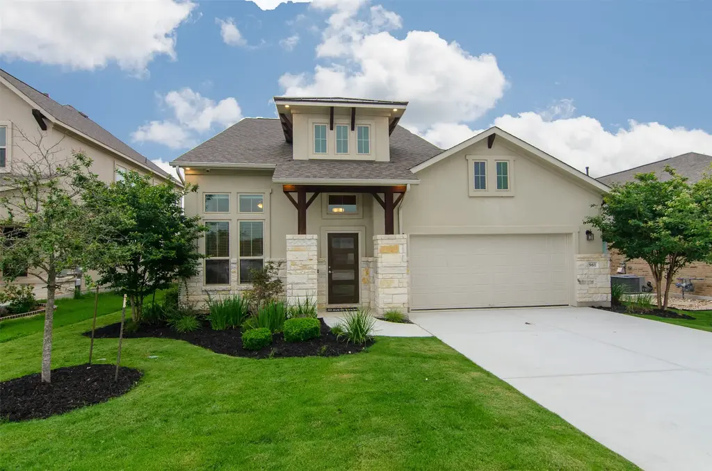 961 Centerra Hills Circle, Round Rock