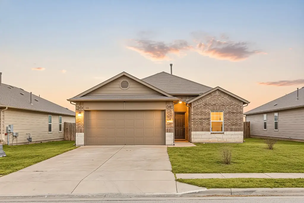 152 Cibolo Creek Drive, Kyle