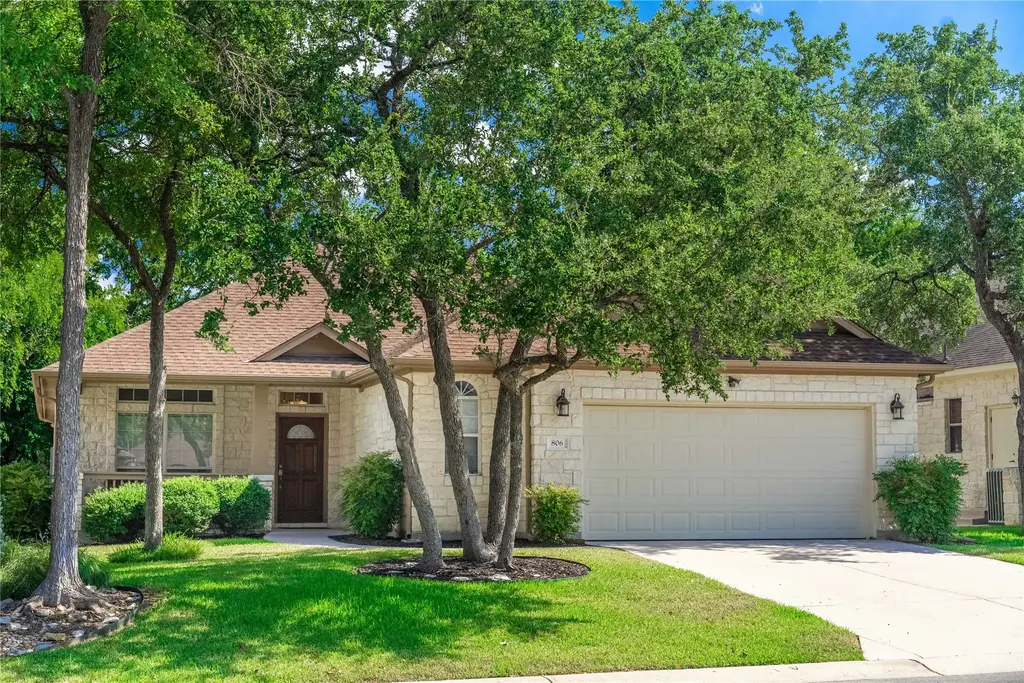 806 Heritage Oaks Bend, Georgetown