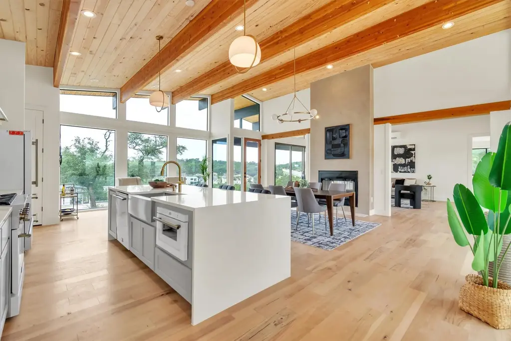 18408 F M Road 1431, Jonestown