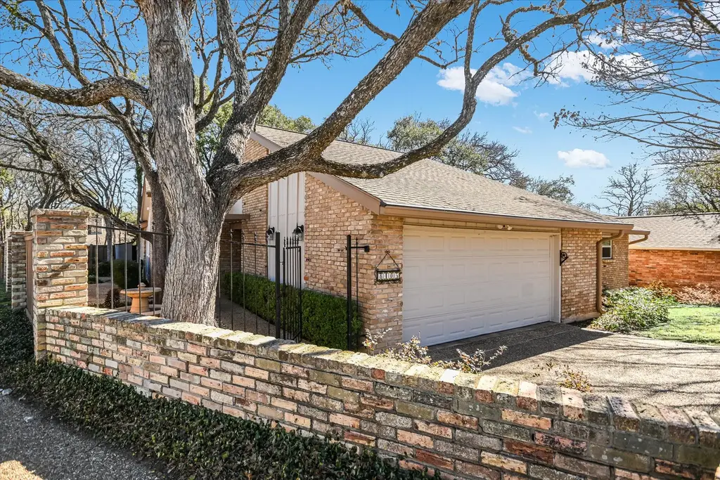 8405 Cima Serena Court, Austin