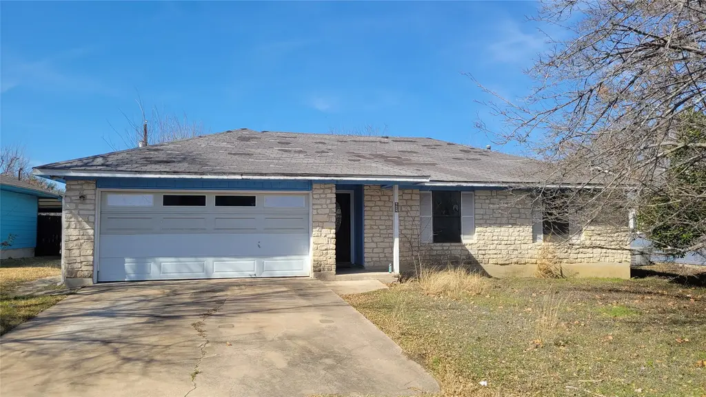 404 Meadowcreek Circle, Round Rock