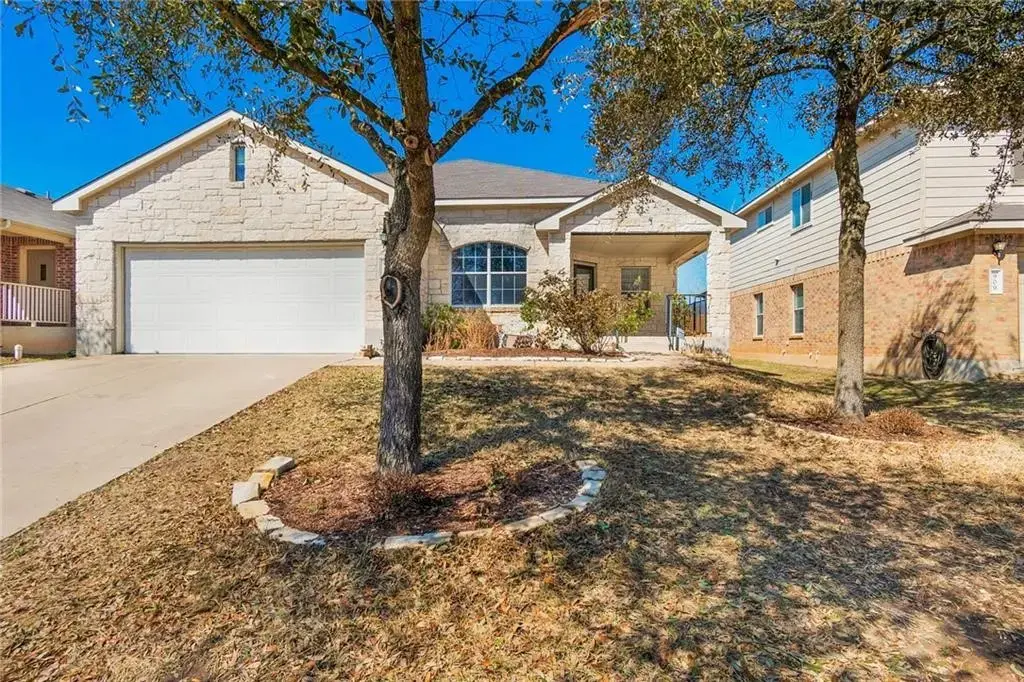 913 Cindy, Leander