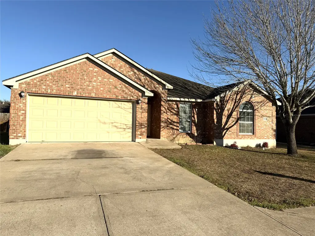1605 Paint Brush Drive, Lockhart