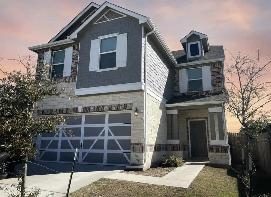 13905 Inaugural Street, Manor