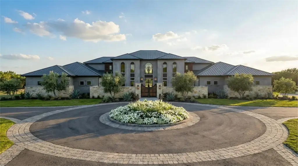 8608 Rollins Drive, Austin
