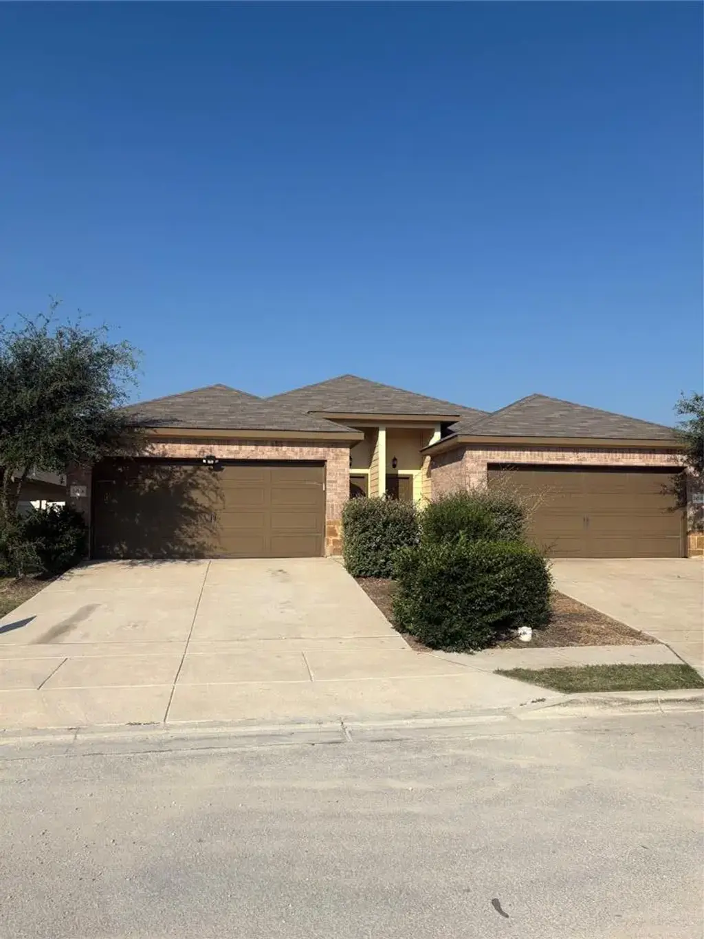 142 Samuel Drive A, Buda