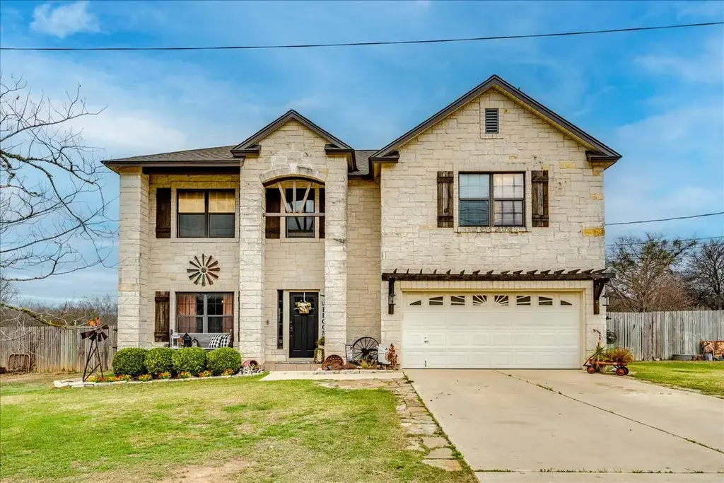847 Bella Vista Circle, Kyle