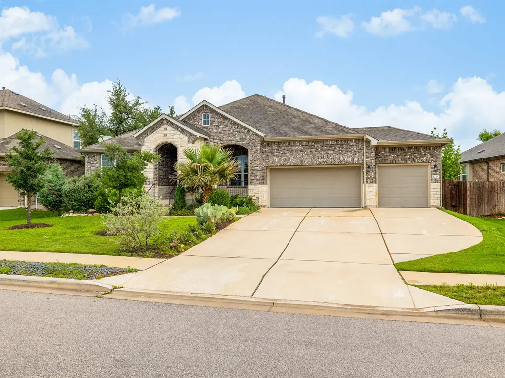 4229 Deer Lake Lane, Georgetown