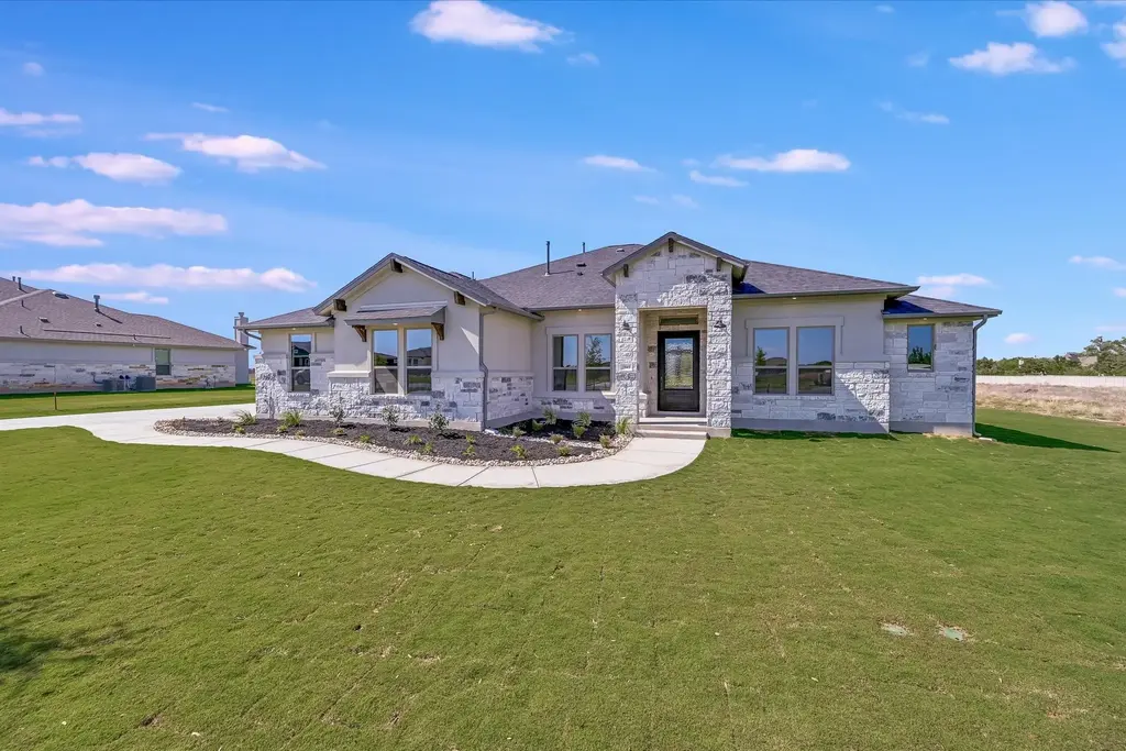 2845 Whalesong Way, Leander