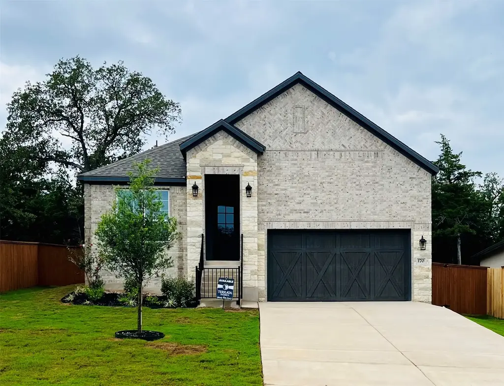 170 Loysoya Street, Bastrop