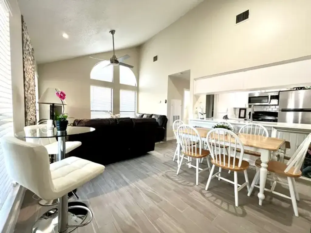 2902 Cole Street 311, Austin