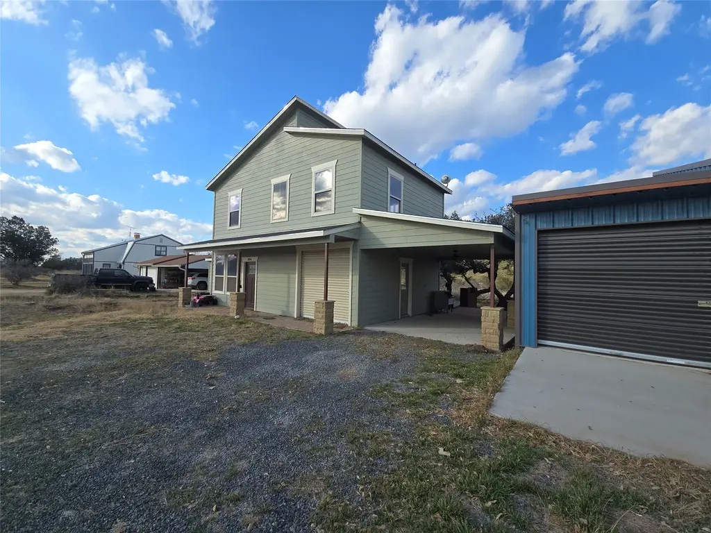 304 Spring Street, Burnet