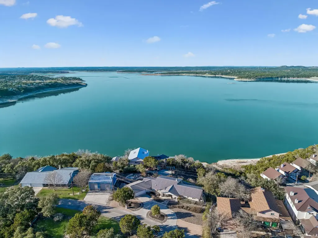 1335 Larson Drive, Canyon Lake