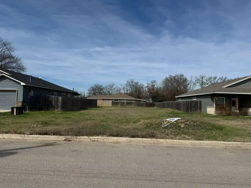 612 Briggs Street, Lampasas