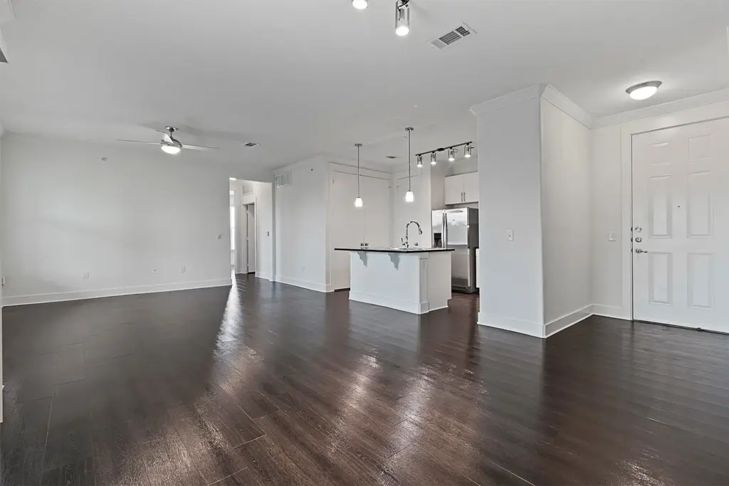 3300 Towers Boulevard 622, Seabrook