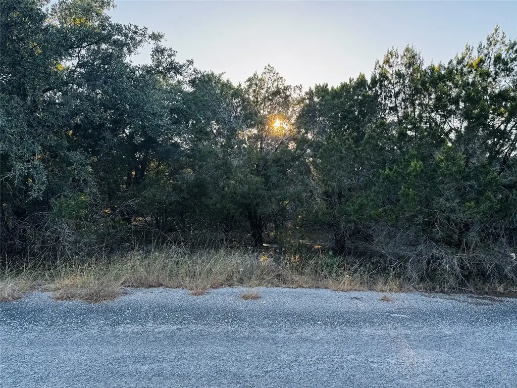 21448 Santa Rosa Avenue, Lago Vista