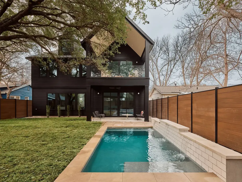 1300 Piedmont Avenue, Austin
