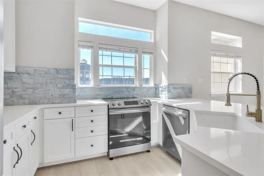2918 Ranch Road 620 N 281, Austin