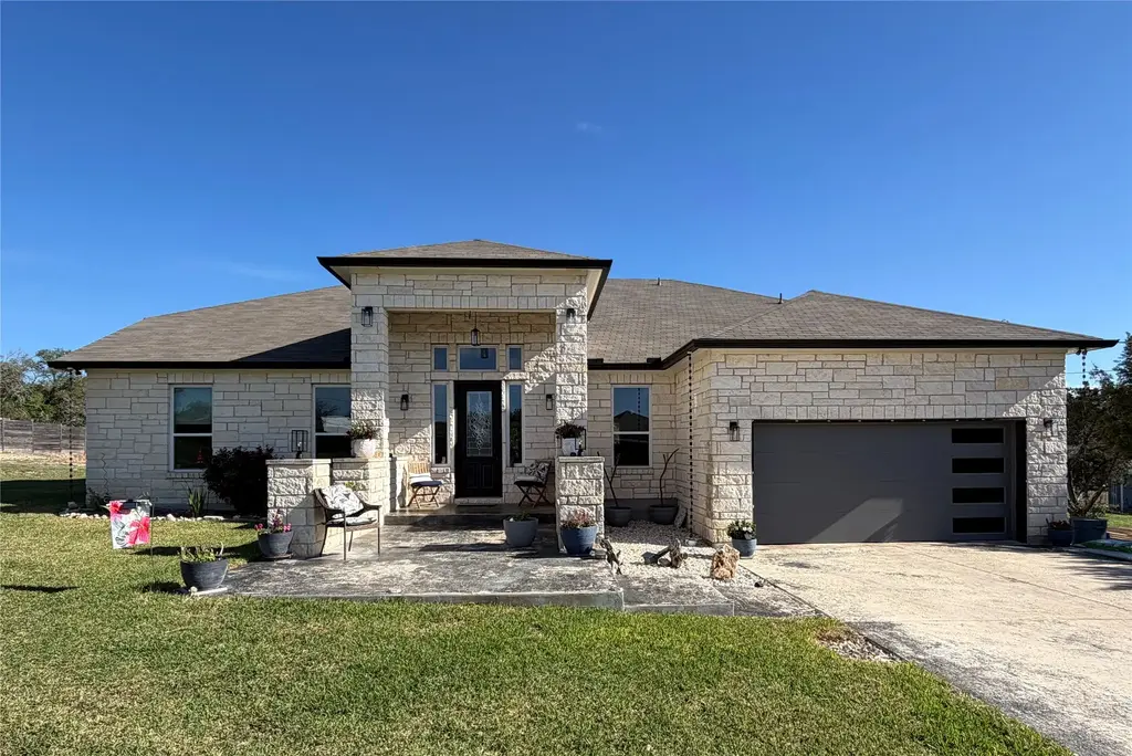 14302 Summit View Drive 4, Leander