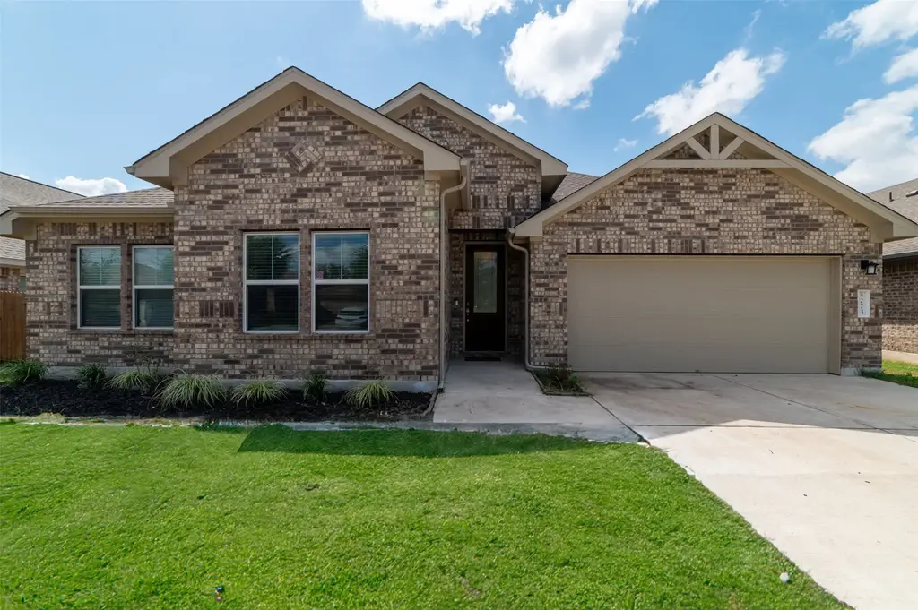 273 Rimrock Court, Bastrop