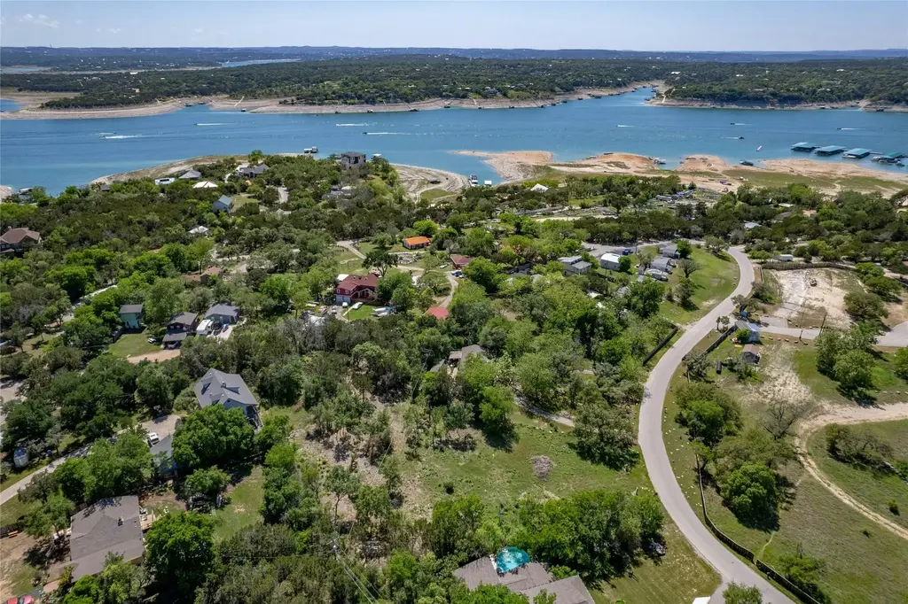 5008 Serrano Trail, Austin