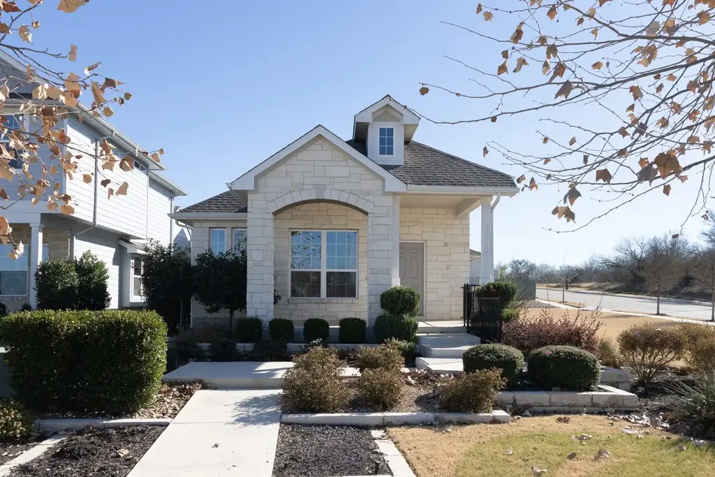 16703 Radiant Drive, Manor