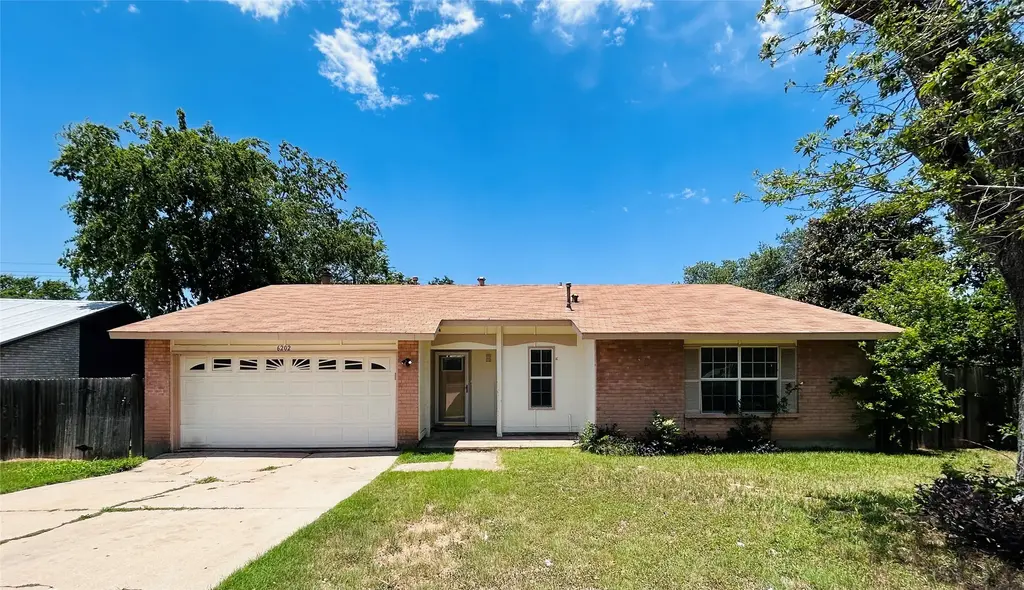 6202 Libyan Drive, Austin