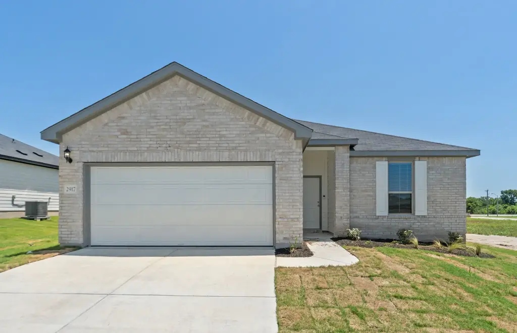 2917 Dimmit Drive, Temple