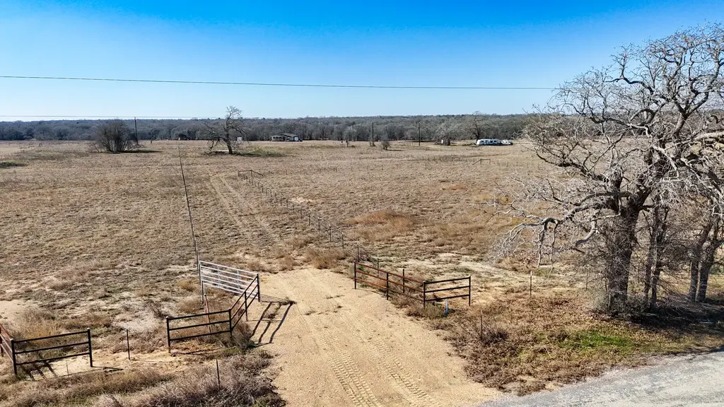 8244 Old Colony Line Road, Dale