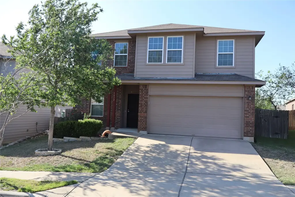 5032 Irvine Lane, Del Valle