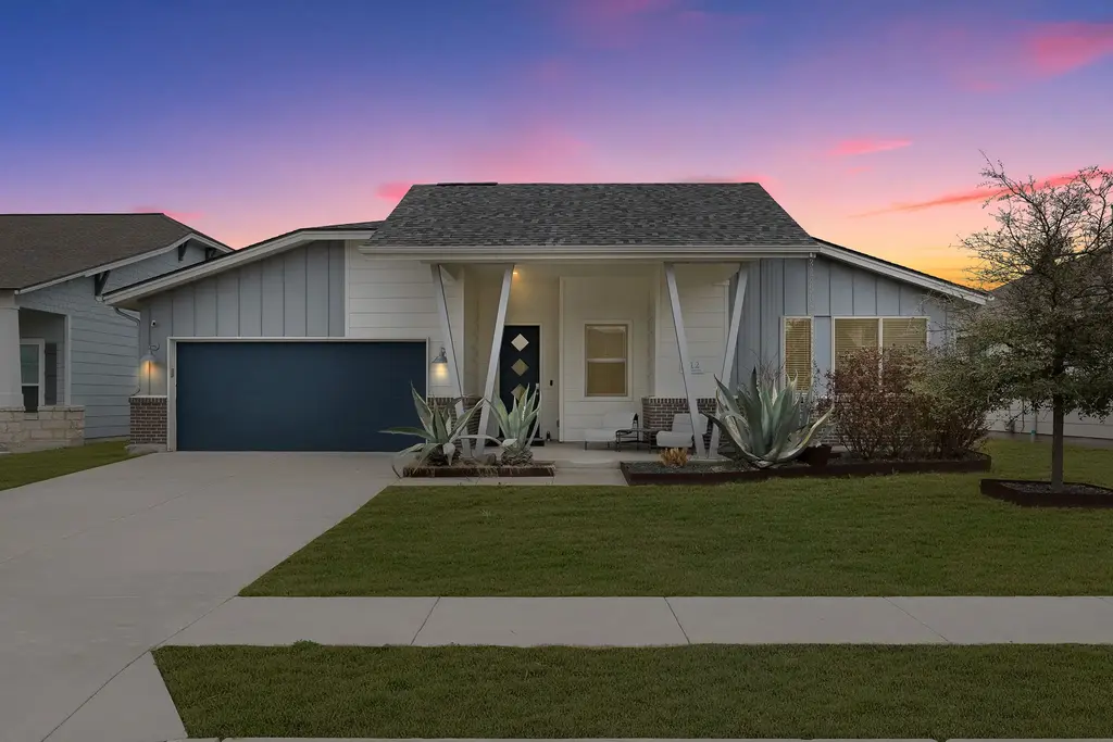 112 Dax Drive, Liberty Hill