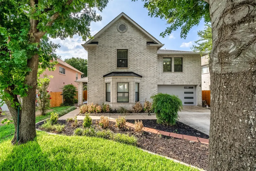 2010 Carriage Club Drive, Cedar Park