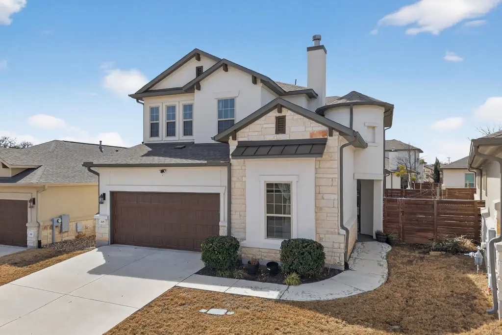 205 Clubhouse Drive G, Georgetown