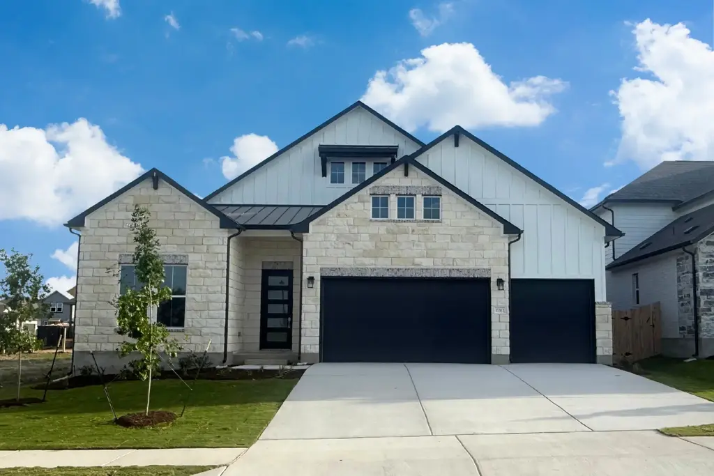 17313 Silverman Drive, Pflugerville