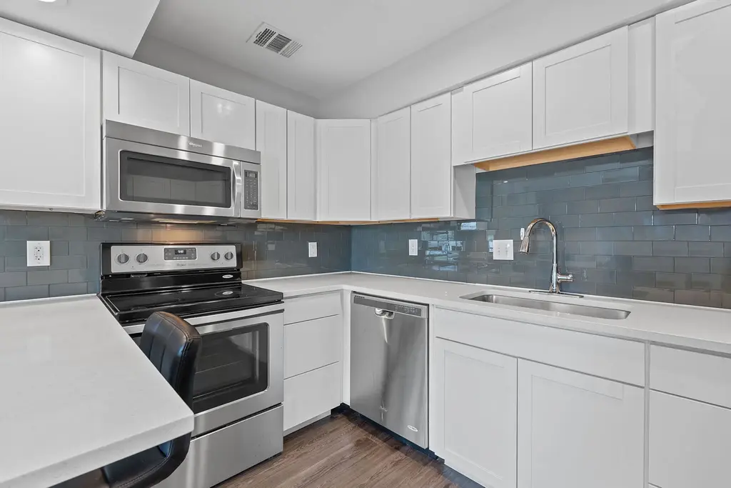 935 La Posada Drive 254, Austin
