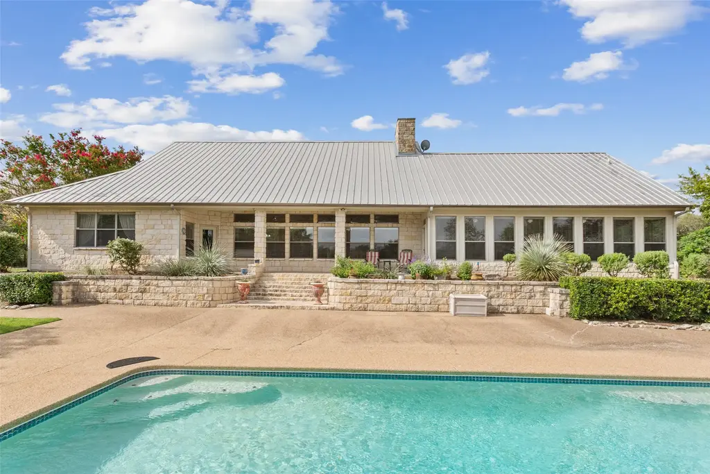 13730 Settlements Road, Salado
