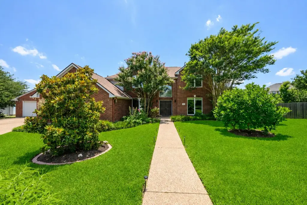 5705 Ballenton Court, Austin