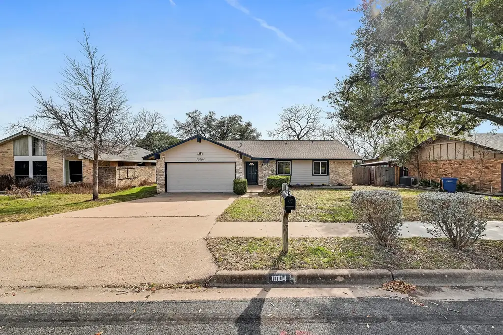 10104 Aspen Street, Austin